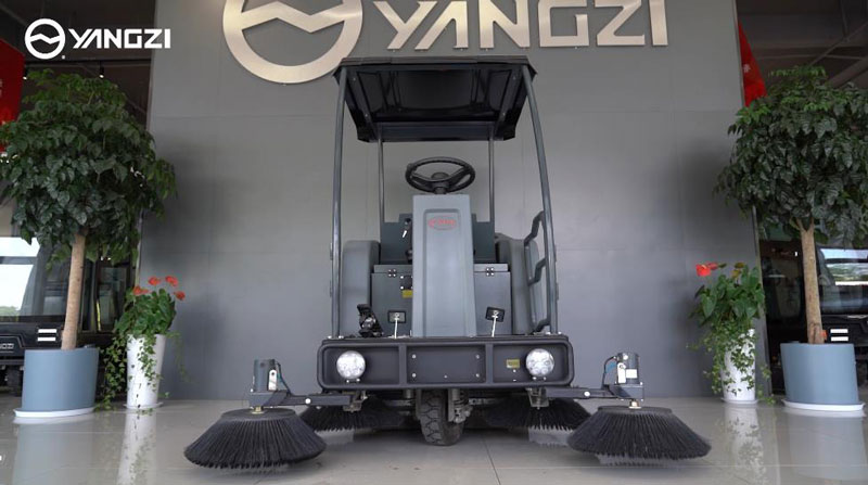 為建筑工地選擇好的掃地機 為建筑工地選擇好的掃地機