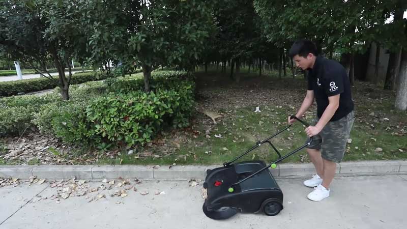 揚(yáng)子工業(yè)掃地機(jī)的優(yōu)點(diǎn) 揚(yáng)子工業(yè)掃地機(jī)的優(yōu)點(diǎn)