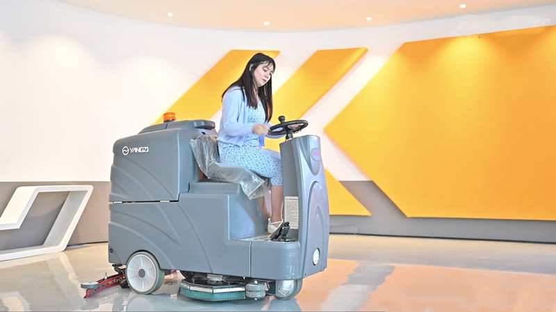 洗地機(jī)的工作原理 洗地機(jī)的工作原理