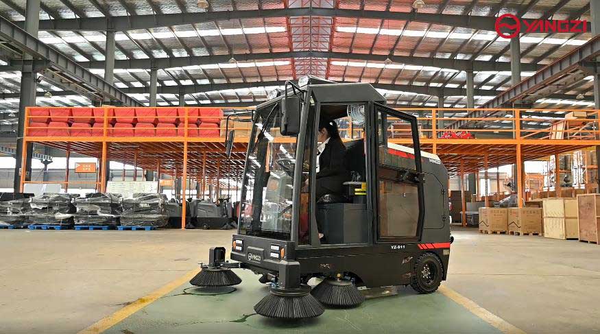 駕駛式掃地機的清潔優勢有哪些