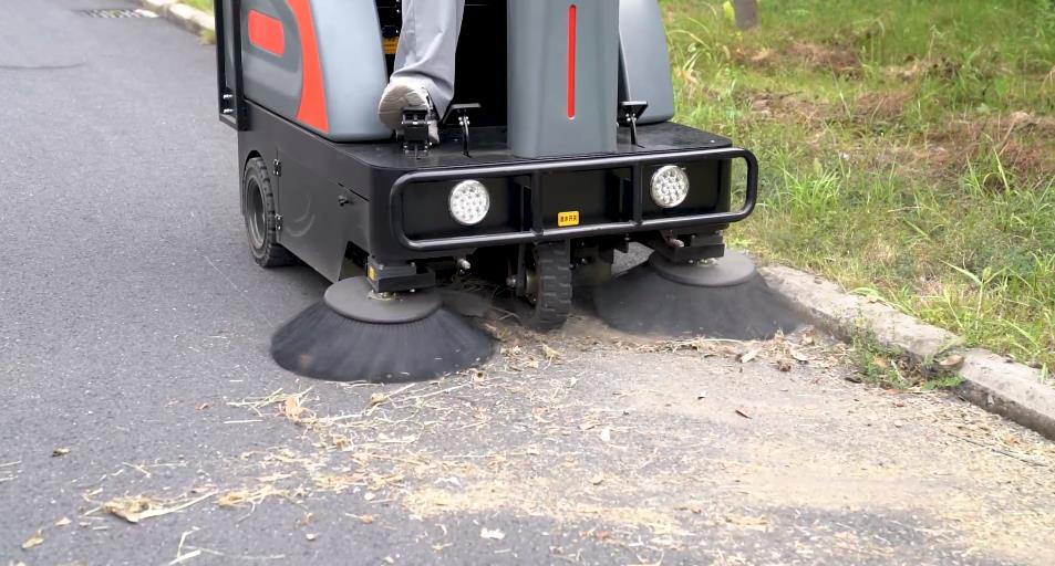 揚(yáng)子掃地機(jī)的價(jià)格 揚(yáng)子掃地機(jī)的價(jià)格